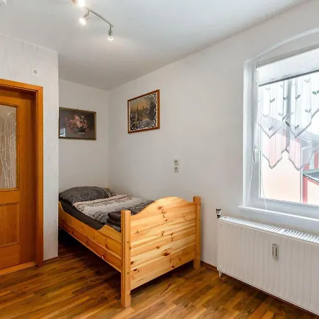 Cosy Flat In Schm Lln In Eastern Thuringia *